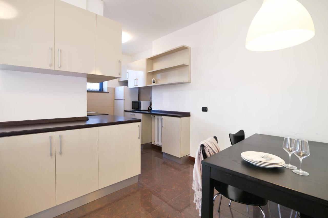 Contempora - Trilocale Largo Zanuso Apartment Mailand